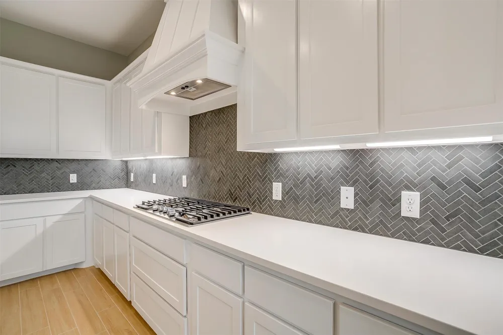 991 Hulen Crowley, TX 76036