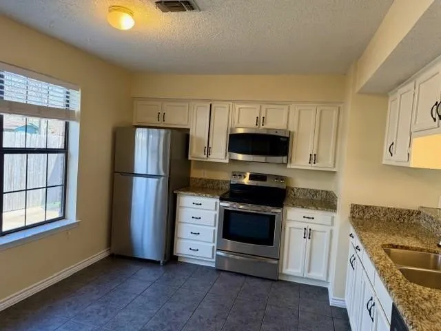 716 W Mulberry Street #1C Denton, TX 76201