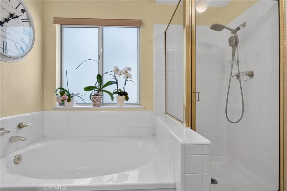 27827 Zion Court Castaic, CA 91384