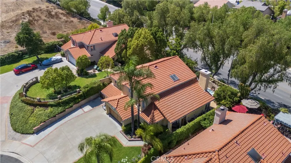 27827 Zion Court Castaic, CA 91384