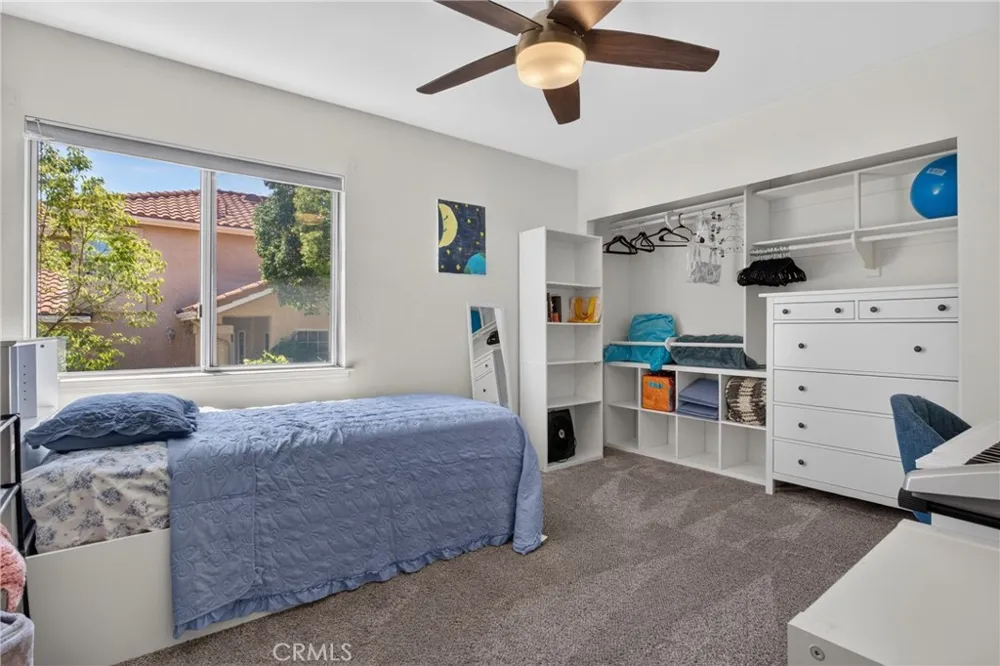 27827 Zion Court Castaic, CA 91384