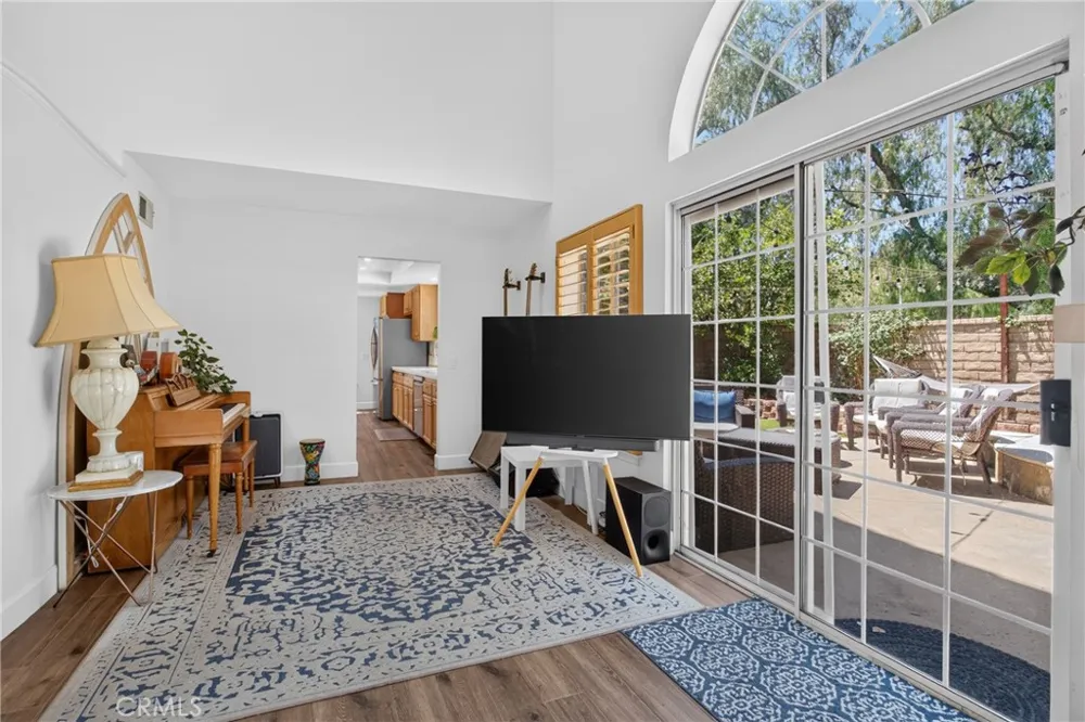 27827 Zion Court Castaic, CA 91384