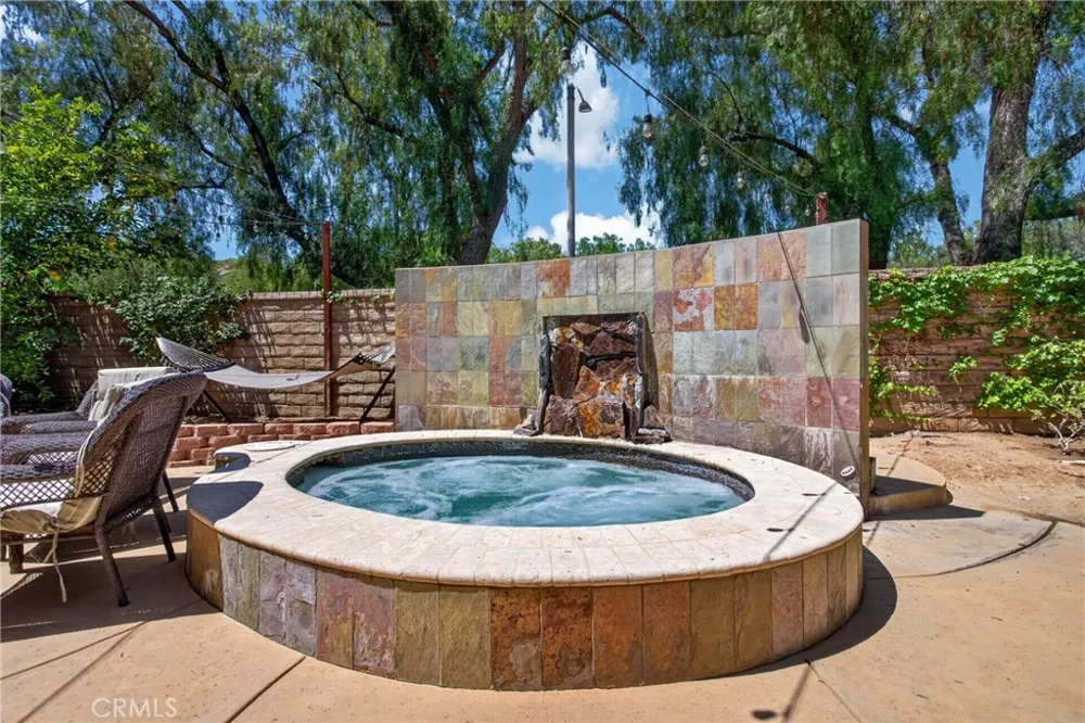 27827 Zion Court Castaic, CA 91384