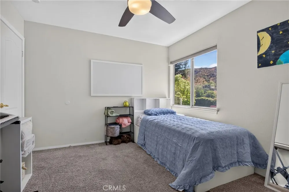27827 Zion Court Castaic, CA 91384