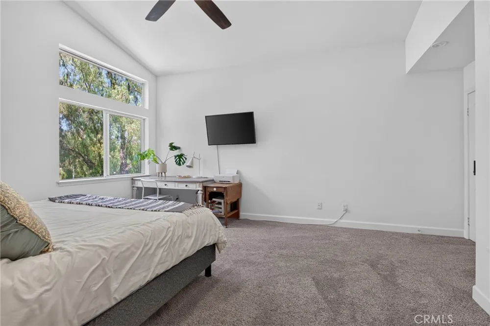 27827 Zion Court Castaic, CA 91384