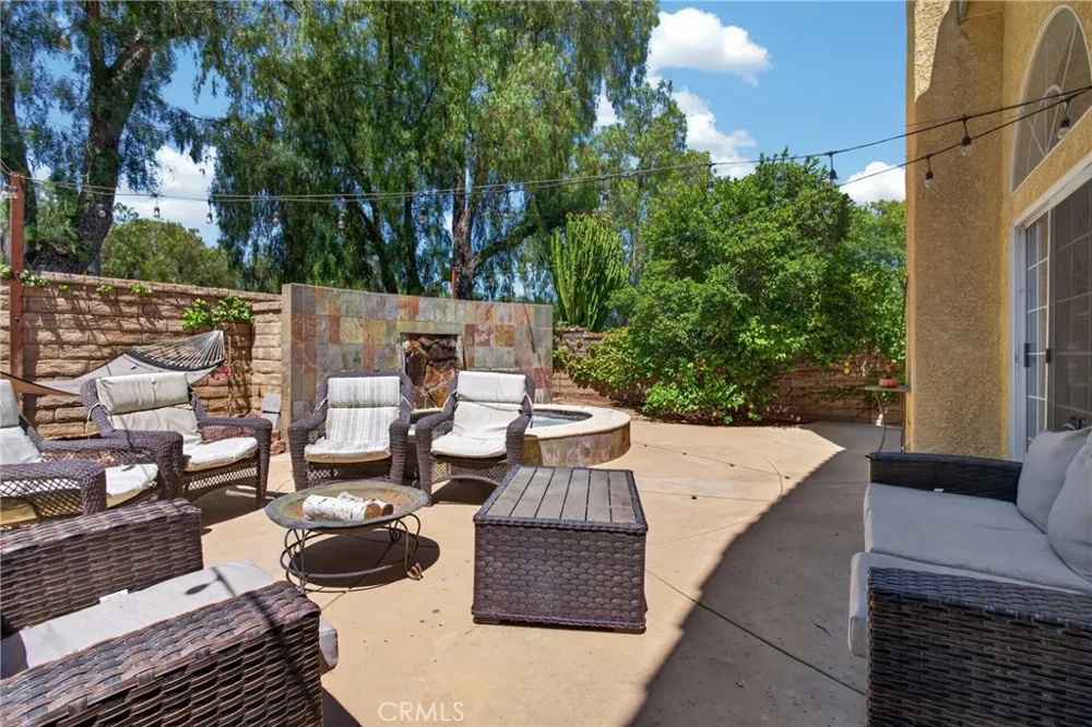 27827 Zion Court Castaic, CA 91384