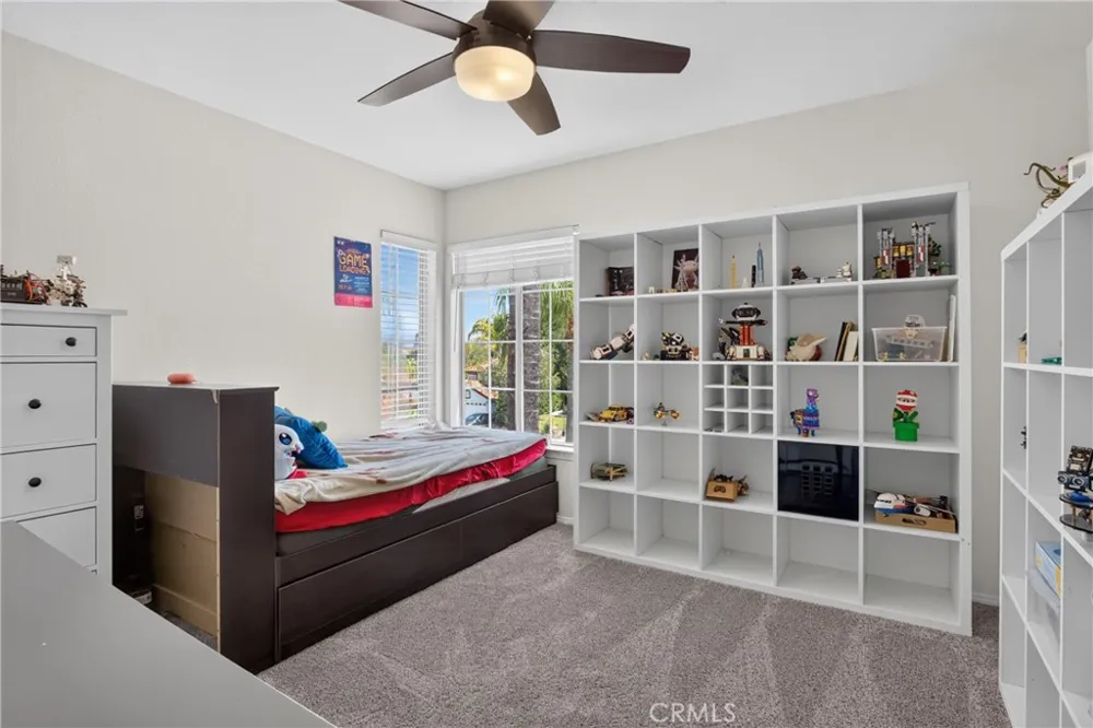 27827 Zion Court Castaic, CA 91384