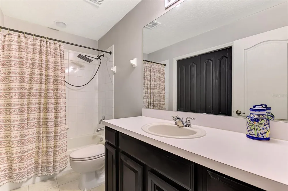305 CAPE HARBOUR LOOP #104 Bradenton, FL 34212