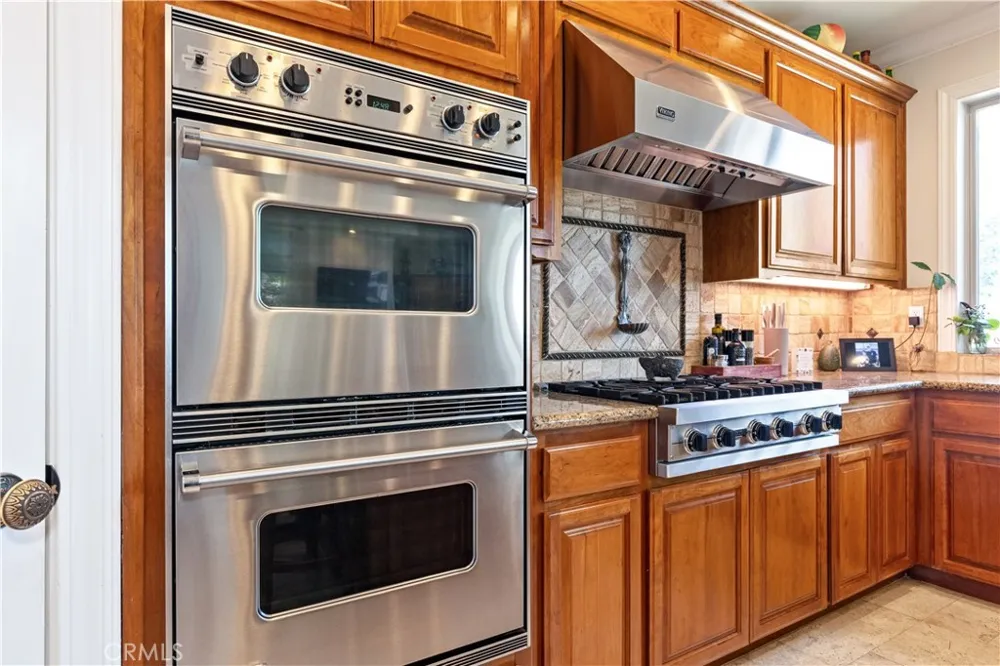 2045 Vista De La Vina Templeton, CA 93465