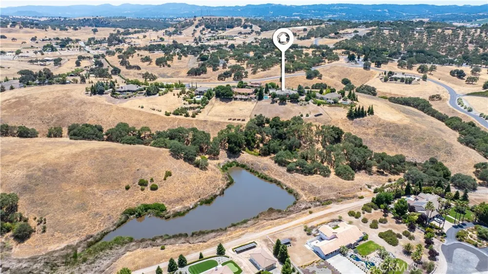 2045 Vista De La Vina Templeton, CA 93465