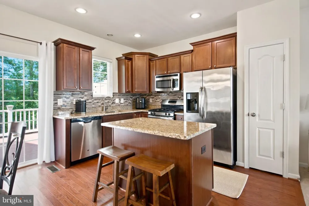 11747 SUNNINGDALE PLACE Waldorf, MD 20602