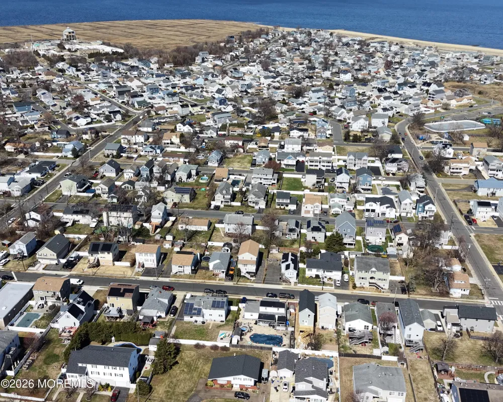 335 Park Avenue Union Beach, NJ 07735