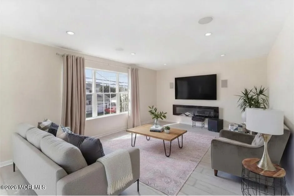 335 Park Avenue Union Beach, NJ 07735
