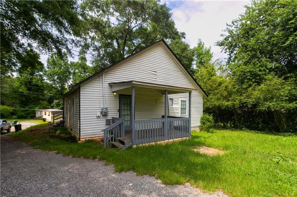 281 Martin Luther King Drive Thomaston, GA 30286
