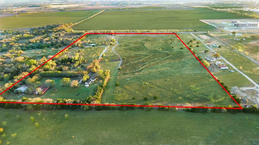 3475 FM 2862 Anna, TX 75409