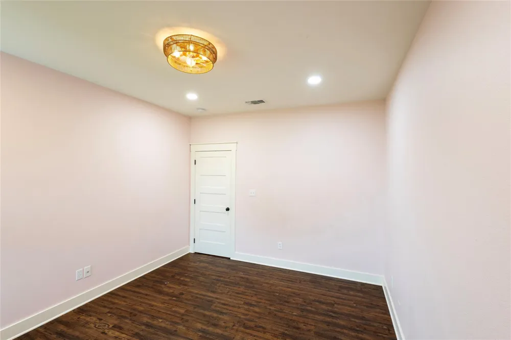 1252 County Road 388 Hallettsville, TX 77964