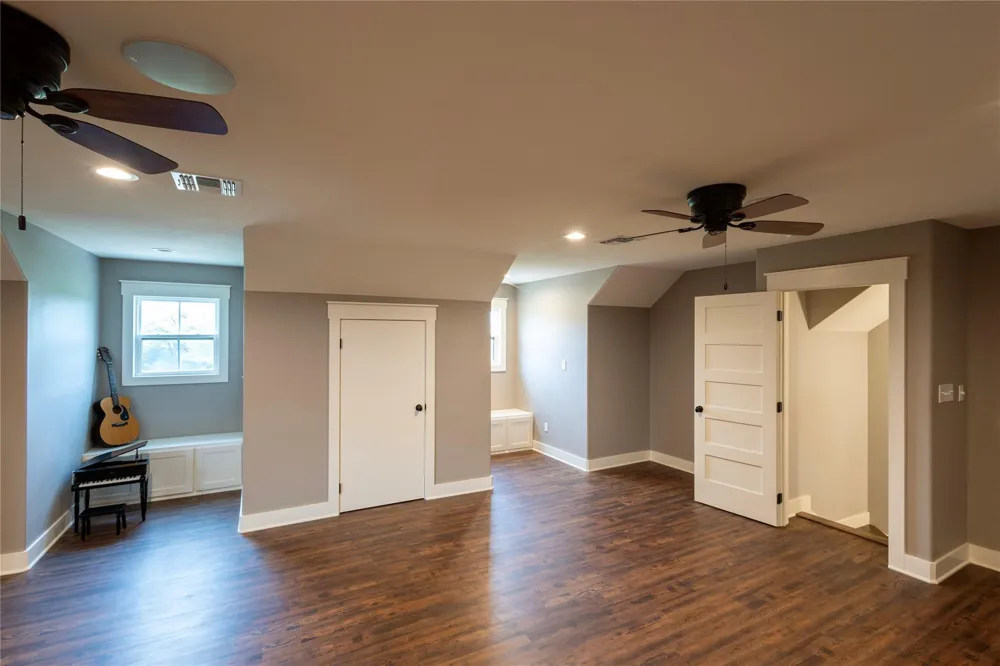 1252 County Road 388 Hallettsville, TX 77964