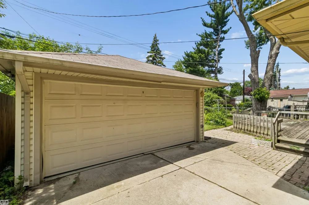 24705 Culver Street St Clair Shores City, MI 48080