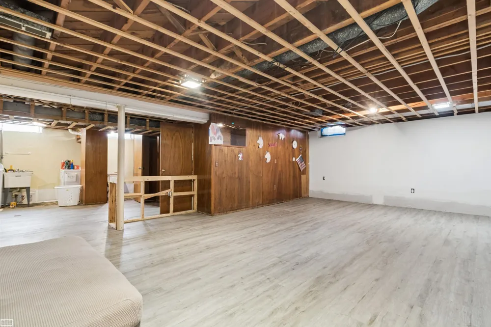 24705 Culver Street St Clair Shores City, MI 48080