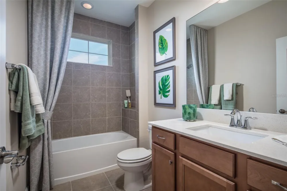 6673 KNOLLWOOD STREET Harmony, FL 34773