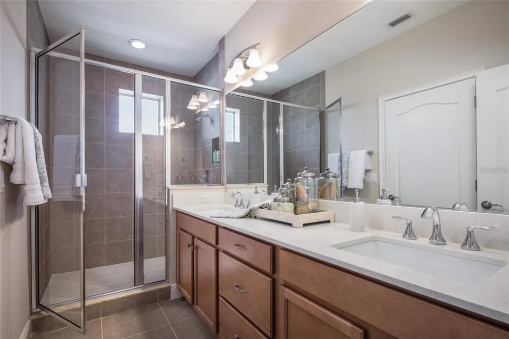 6673 KNOLLWOOD STREET Harmony, FL 34773