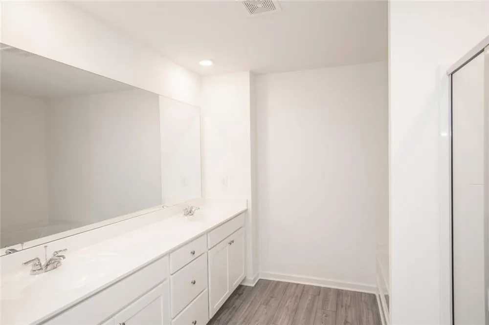 1092 Edwin Lane Sugar Hill, GA 30518