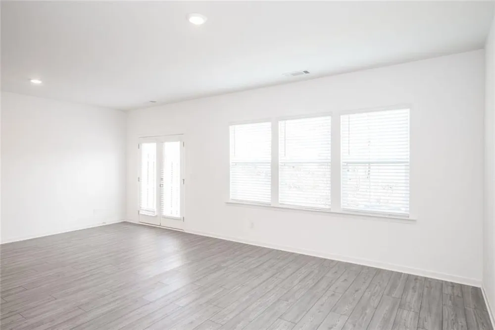 1092 Edwin Lane Sugar Hill, GA 30518