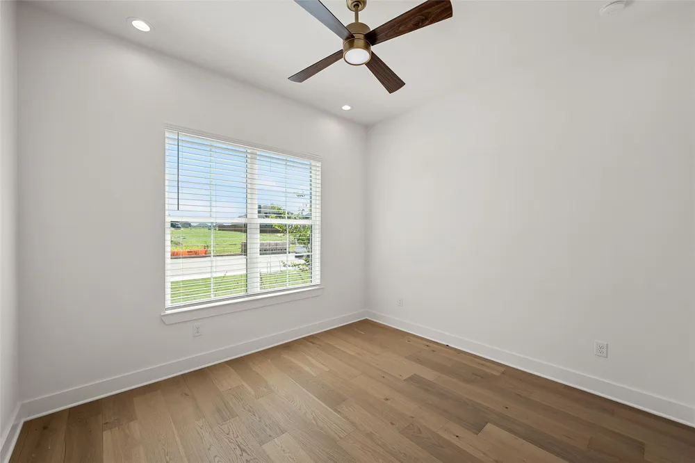 1317 Tahonta Drive Hewitt, TX 76643