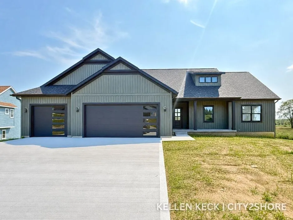 11338 Bancroft Way Alto, MI 49302