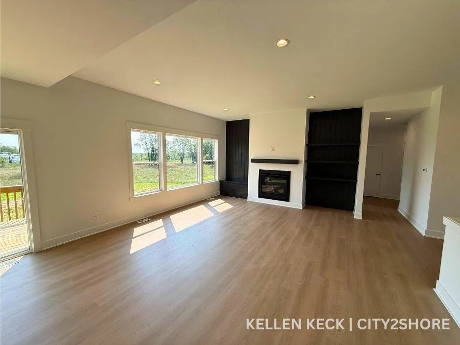 11338 Bancroft Way Alto, MI 49302