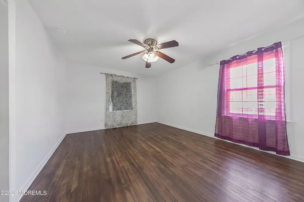 11141118 Magie Avenue Elizabeth, NJ 07208