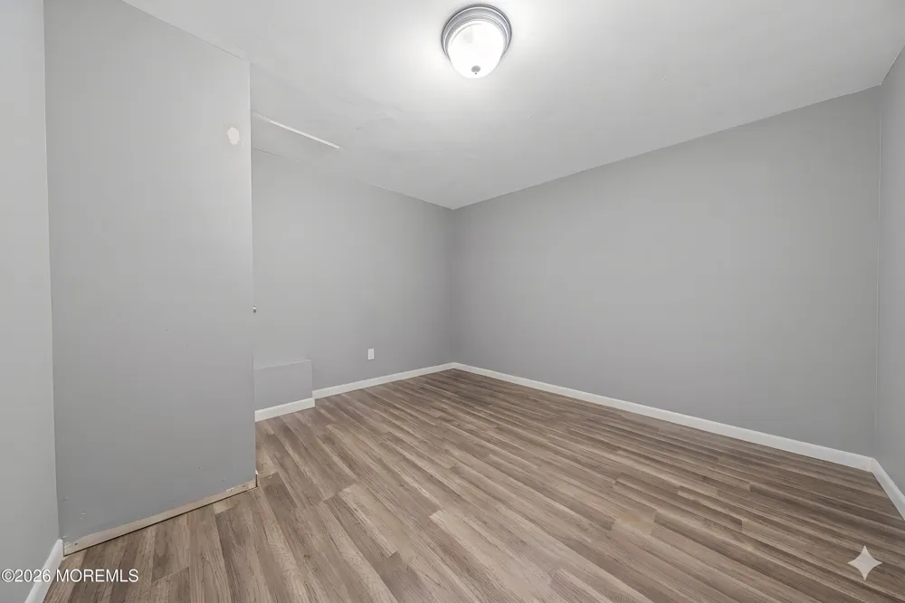 11141118 Magie Avenue Elizabeth, NJ 07208