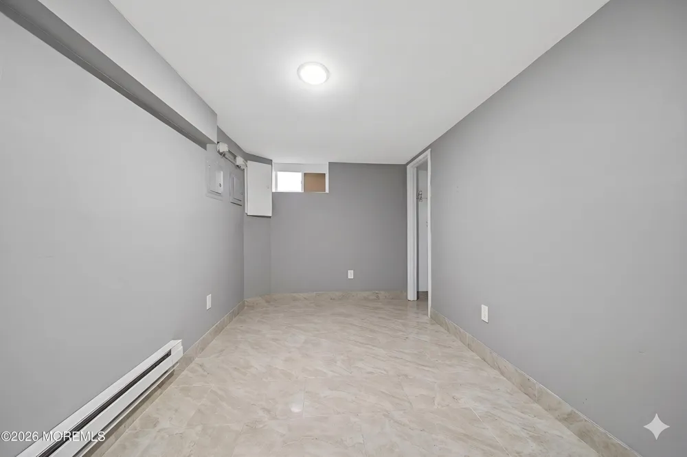 11141118 Magie Avenue Elizabeth, NJ 07208