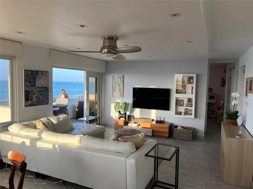 4939 ISLA VERDE AVENUE #801 Carolina, PR 00979