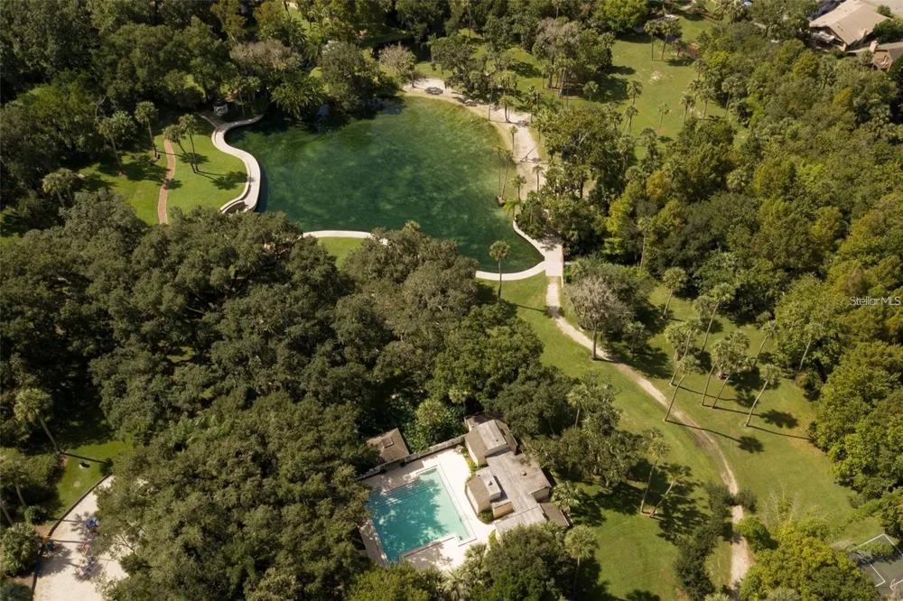 200 FAIRWAY DRIVE #200 Longwood, FL 32779