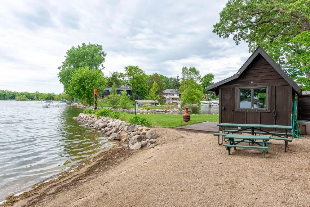 46479 Evergreen Lane Cleveland, MN 56017