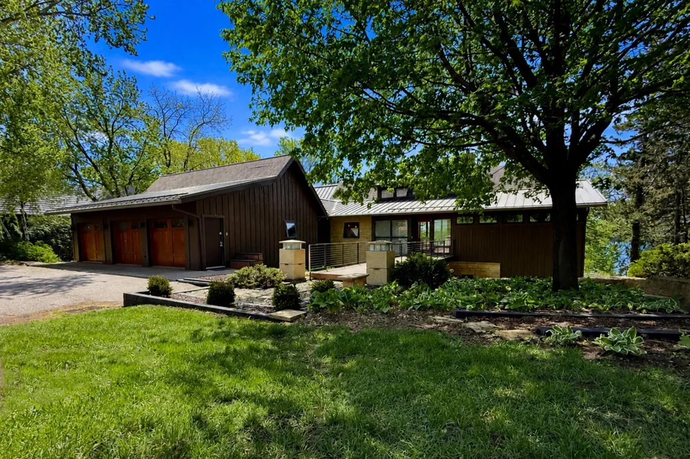 46479 Evergreen Lane Cleveland, MN 56017