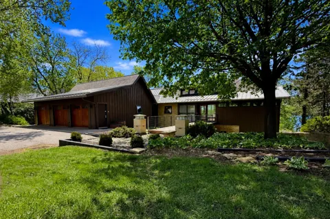 46479 Evergreen Lane