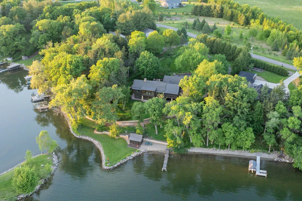 46479 Evergreen Lane Cleveland, MN 56017