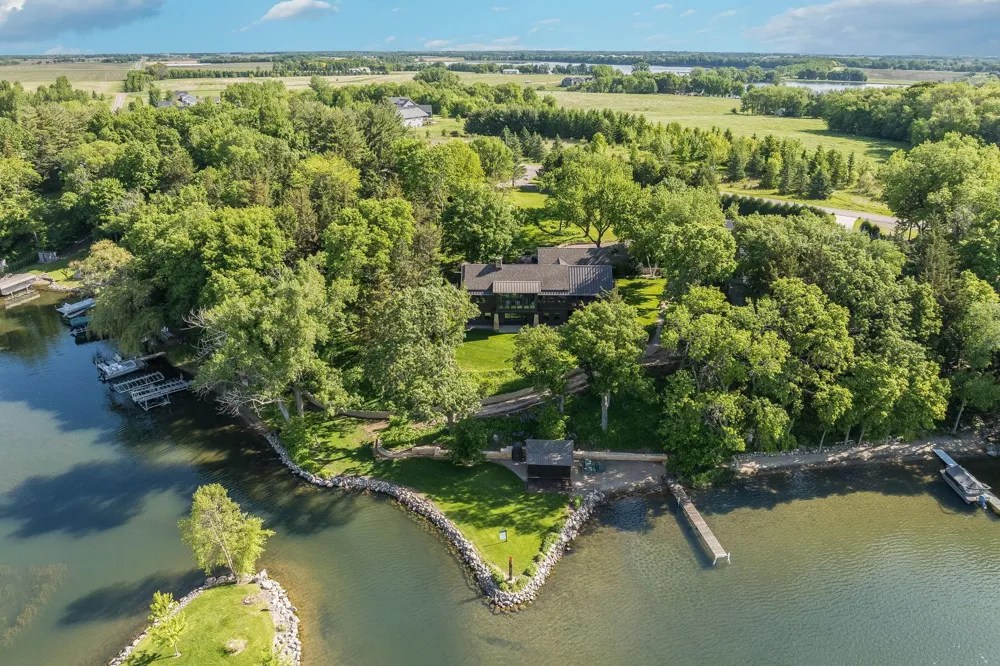 46479 Evergreen Lane Cleveland, MN 56017