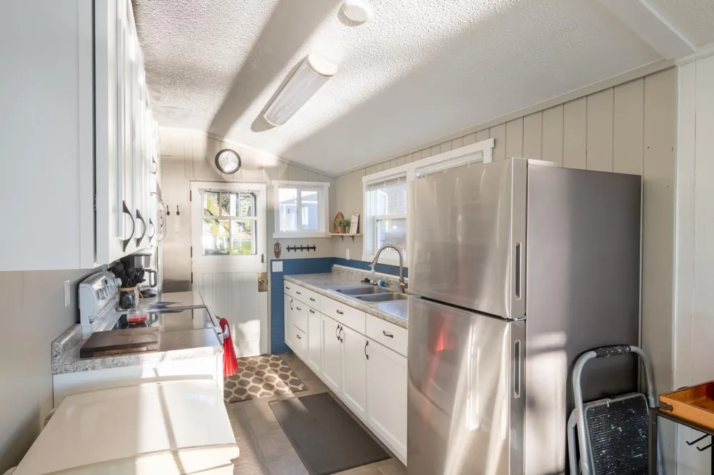 884 White Clover Beach Road Detroit Lakes, MN 56501