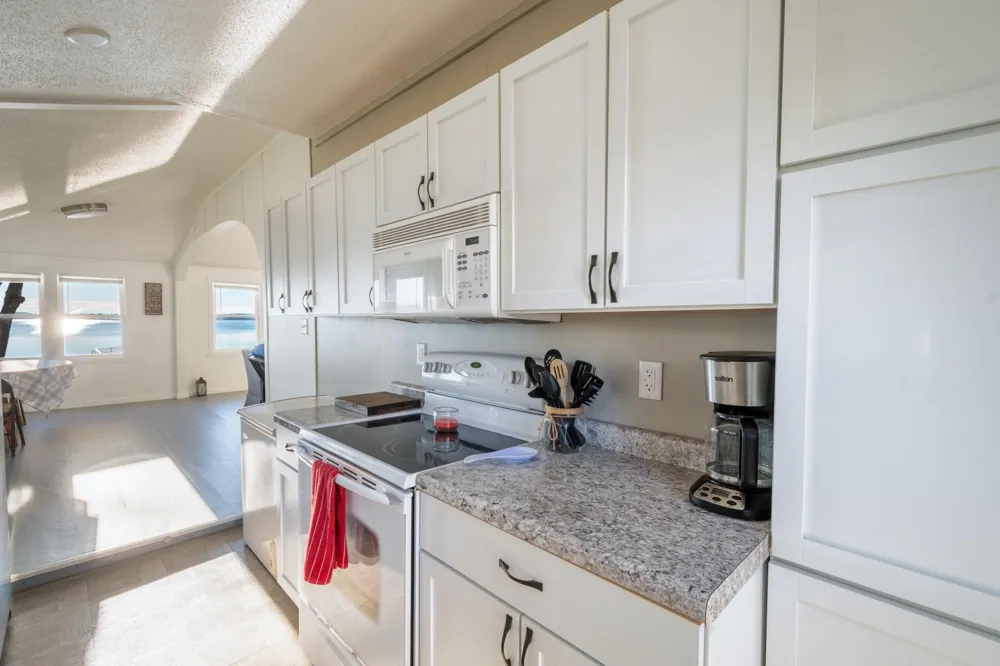 884 White Clover Beach Road Detroit Lakes, MN 56501