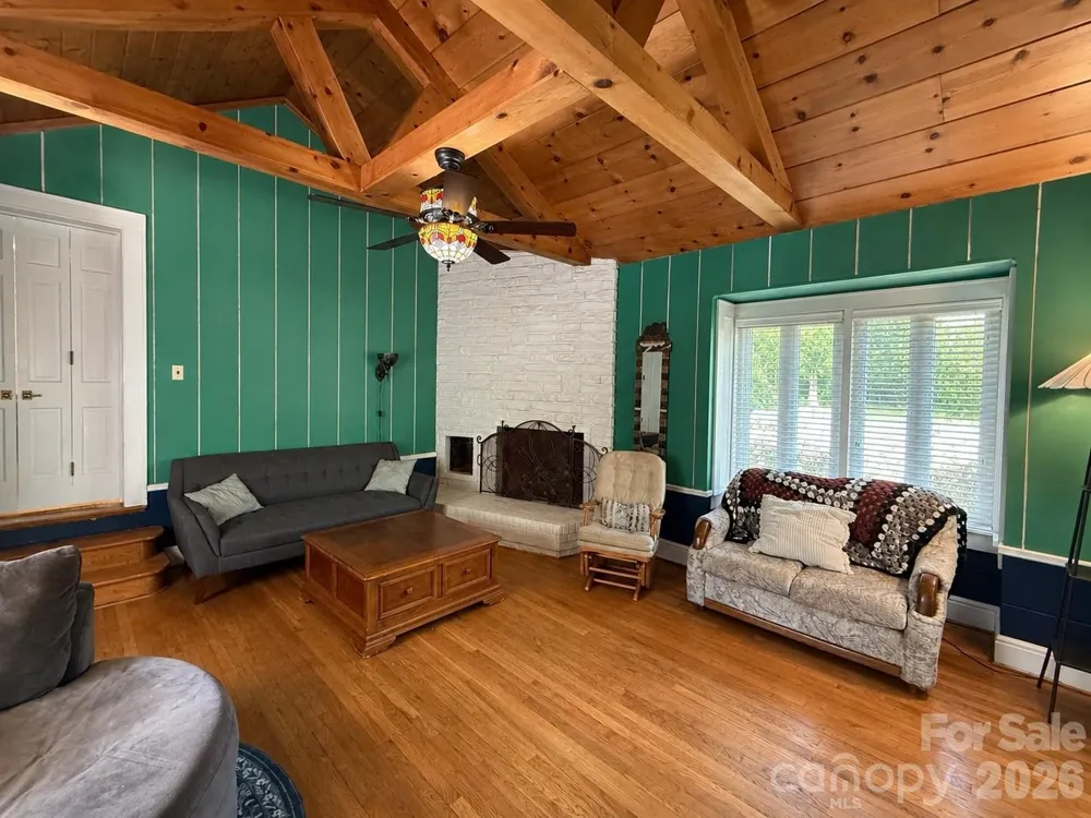 404 Fairview Drive Lexington, NC 27292