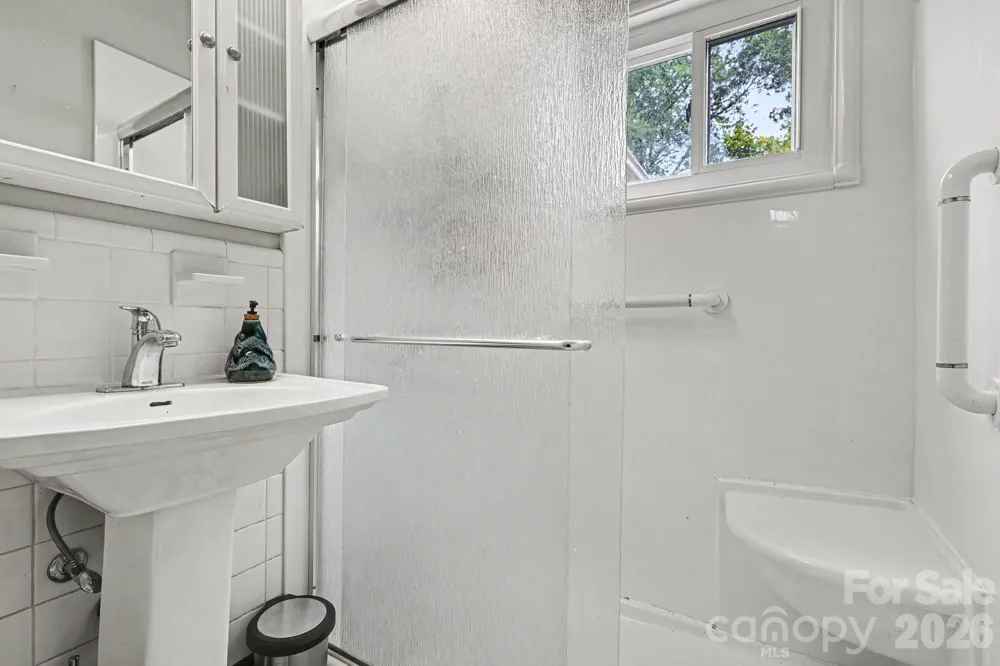404 Fairview Drive Lexington, NC 27292