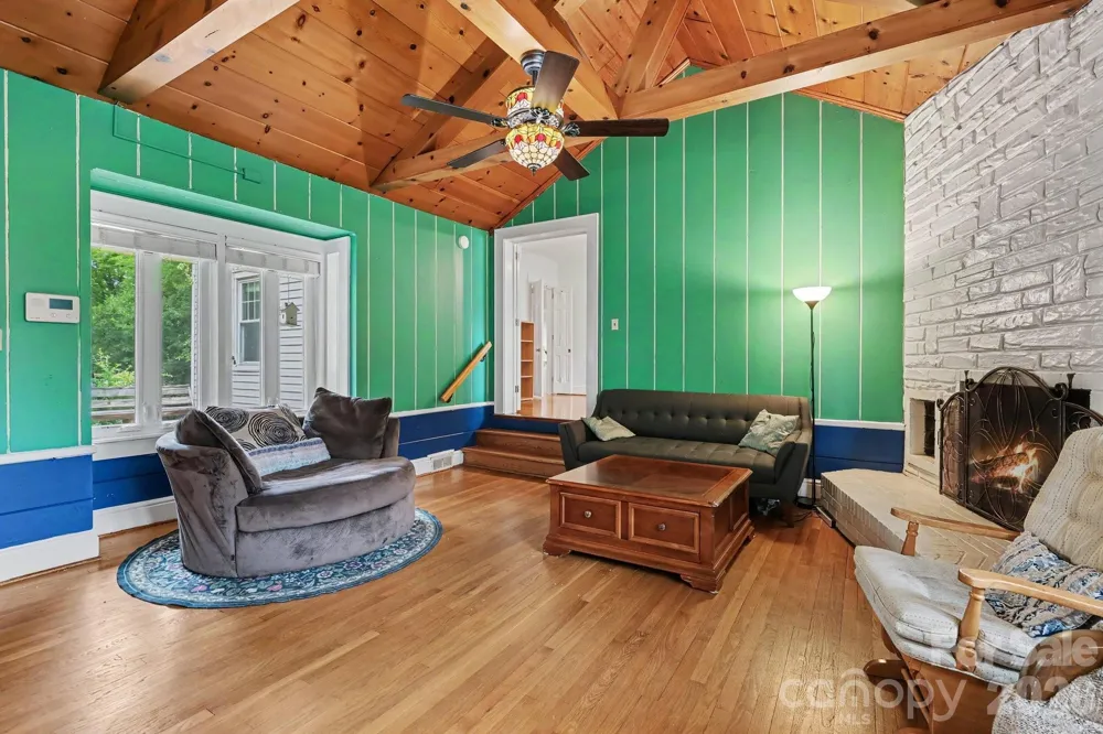 404 Fairview Drive Lexington, NC 27292