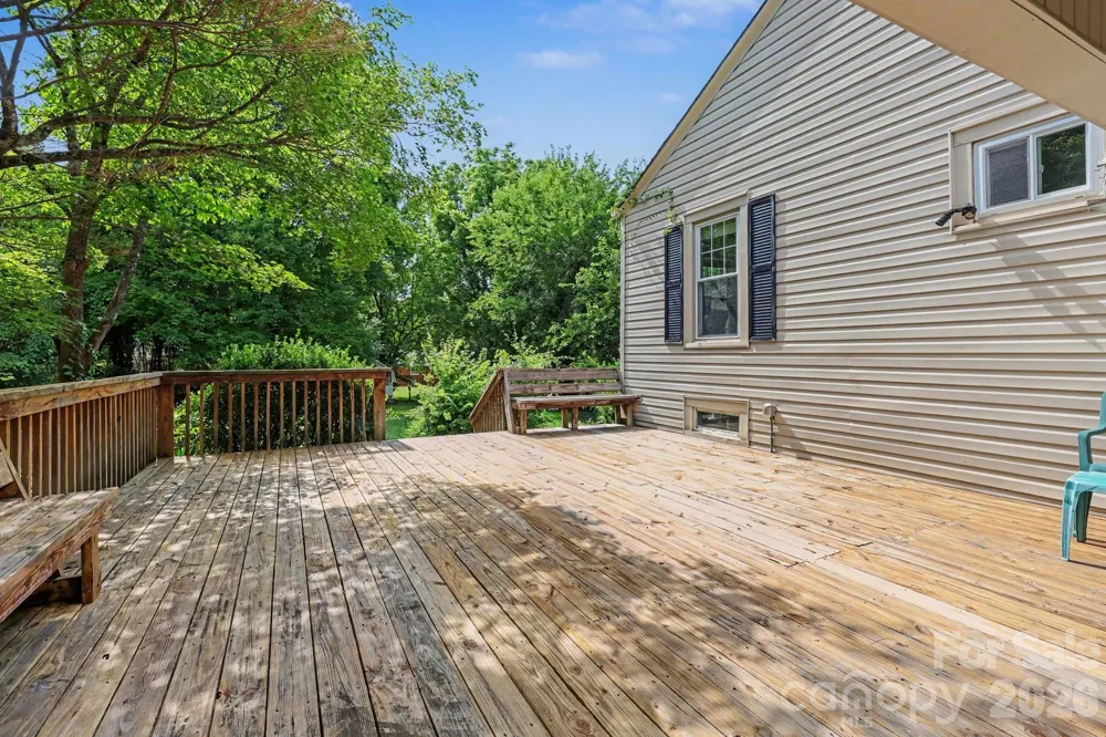 404 Fairview Drive Lexington, NC 27292
