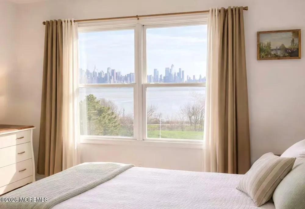 330 Promenade #330 Edgewater, NJ 07020