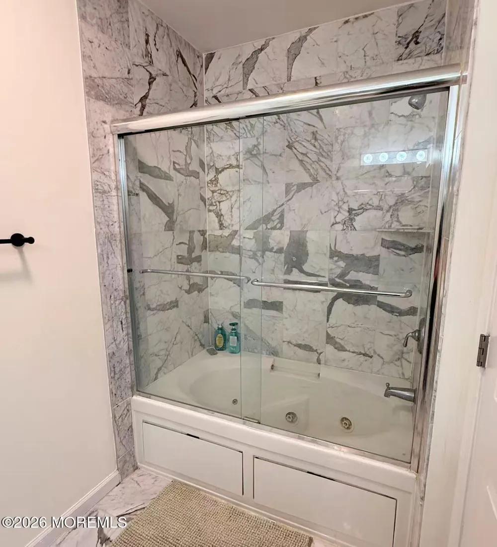 330 Promenade #330 Edgewater, NJ 07020
