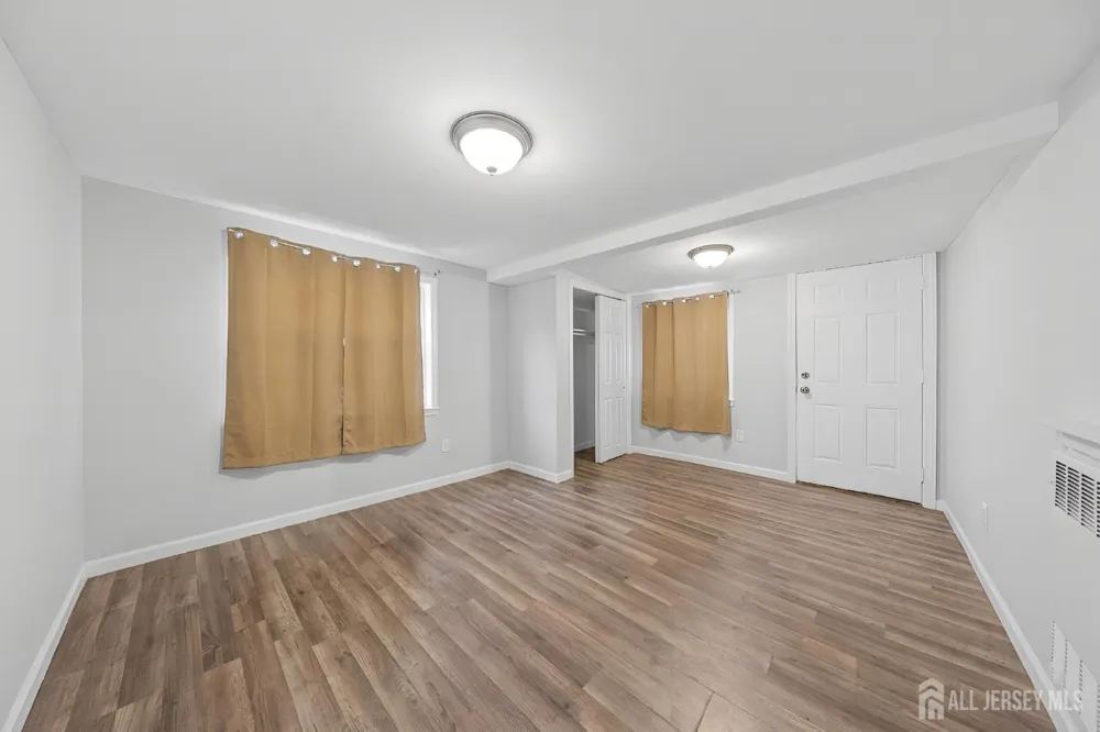 1114-1118 Magie Avenue Elizabeth, NJ 07208