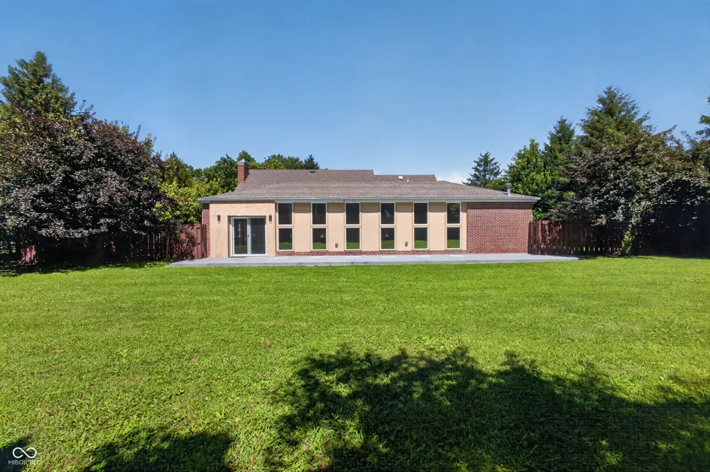 574 Grayburn Court Terre Haute, IN 47802